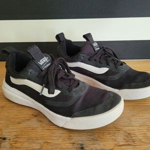 Vans ultra range sneaker
